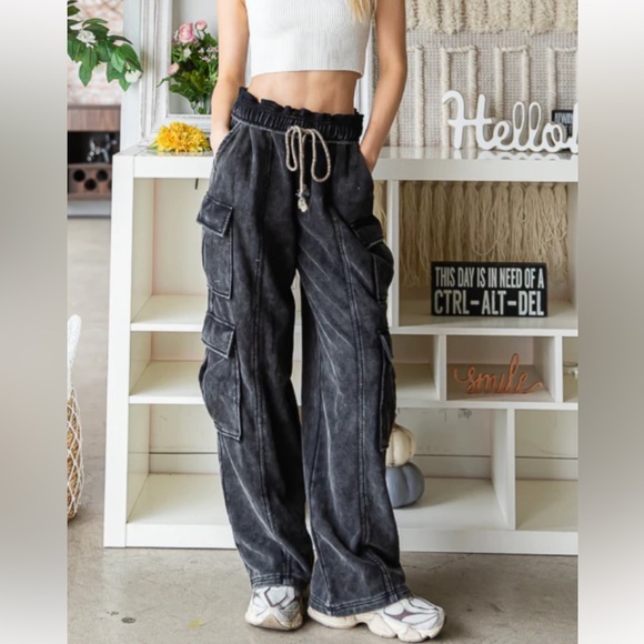 Oli & Hali Pants - Oli & Hali Washed Black Cargo Drawstring Pants